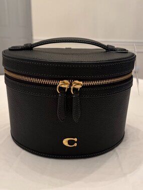 NWT Coach Essential Black Leather Vanity Case Bag